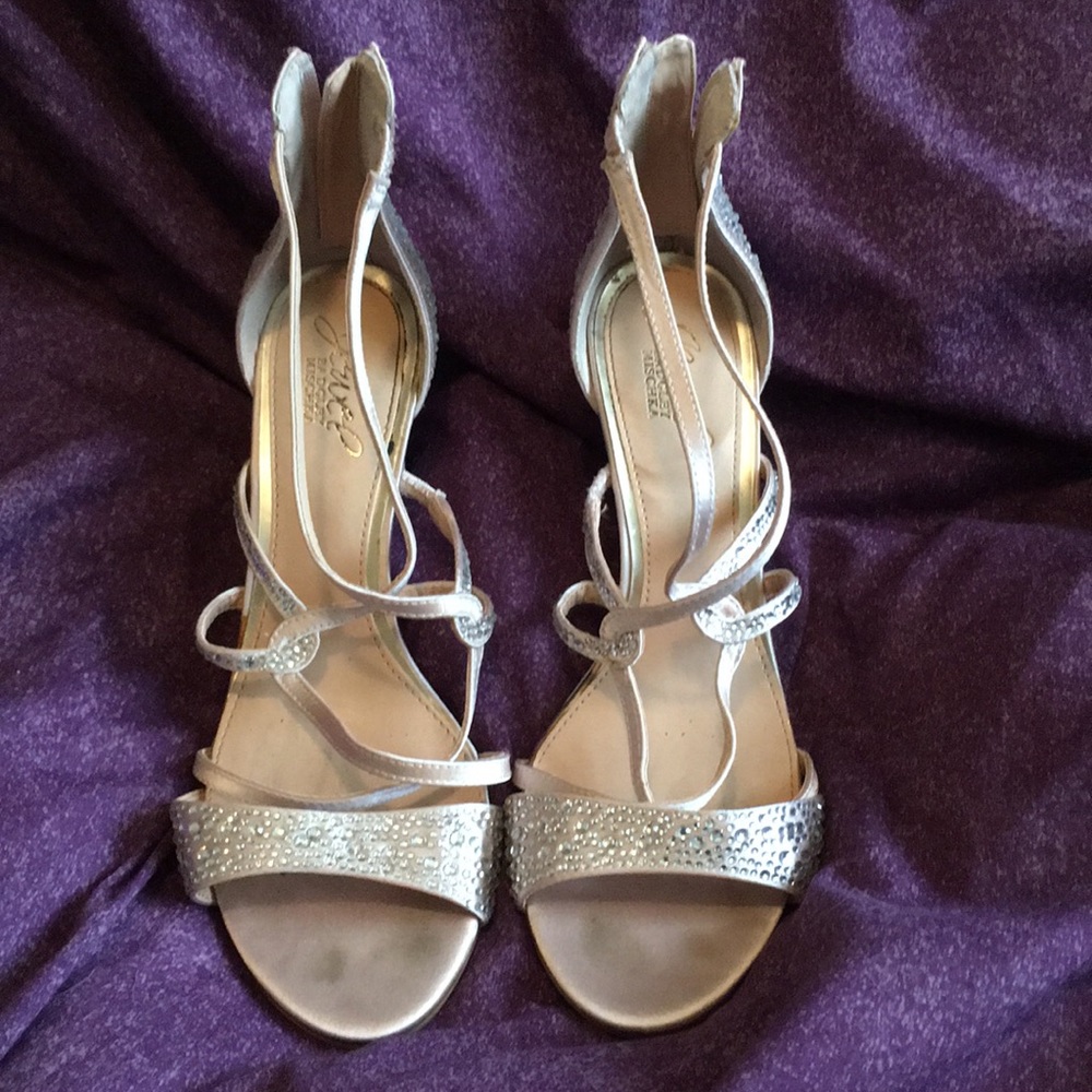 Women’s fashion heels